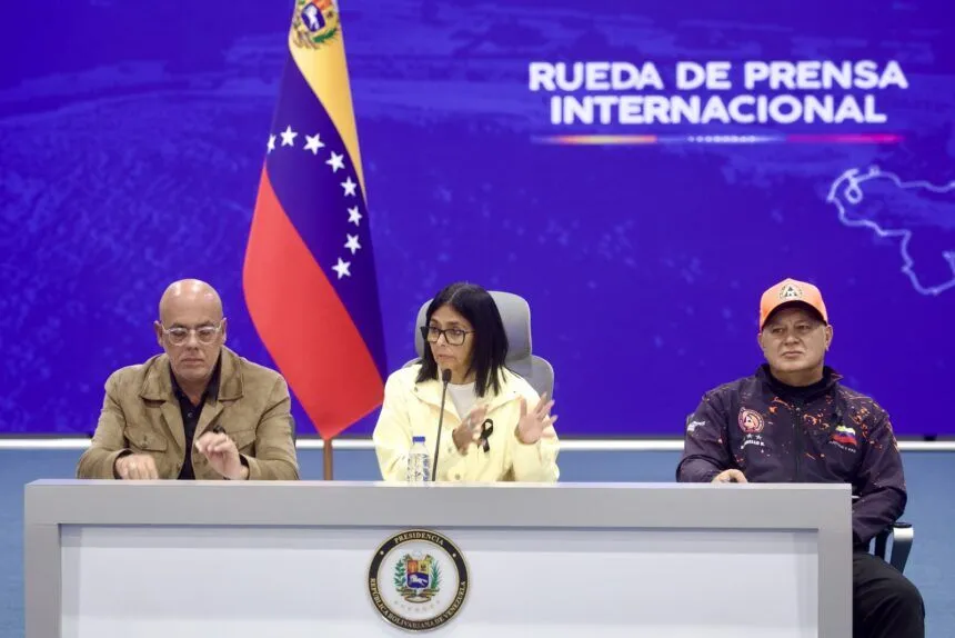 Venezuela anuncia conversaciones con EE. UU. y el FMI para financiar la reconstrucción de infraestructura